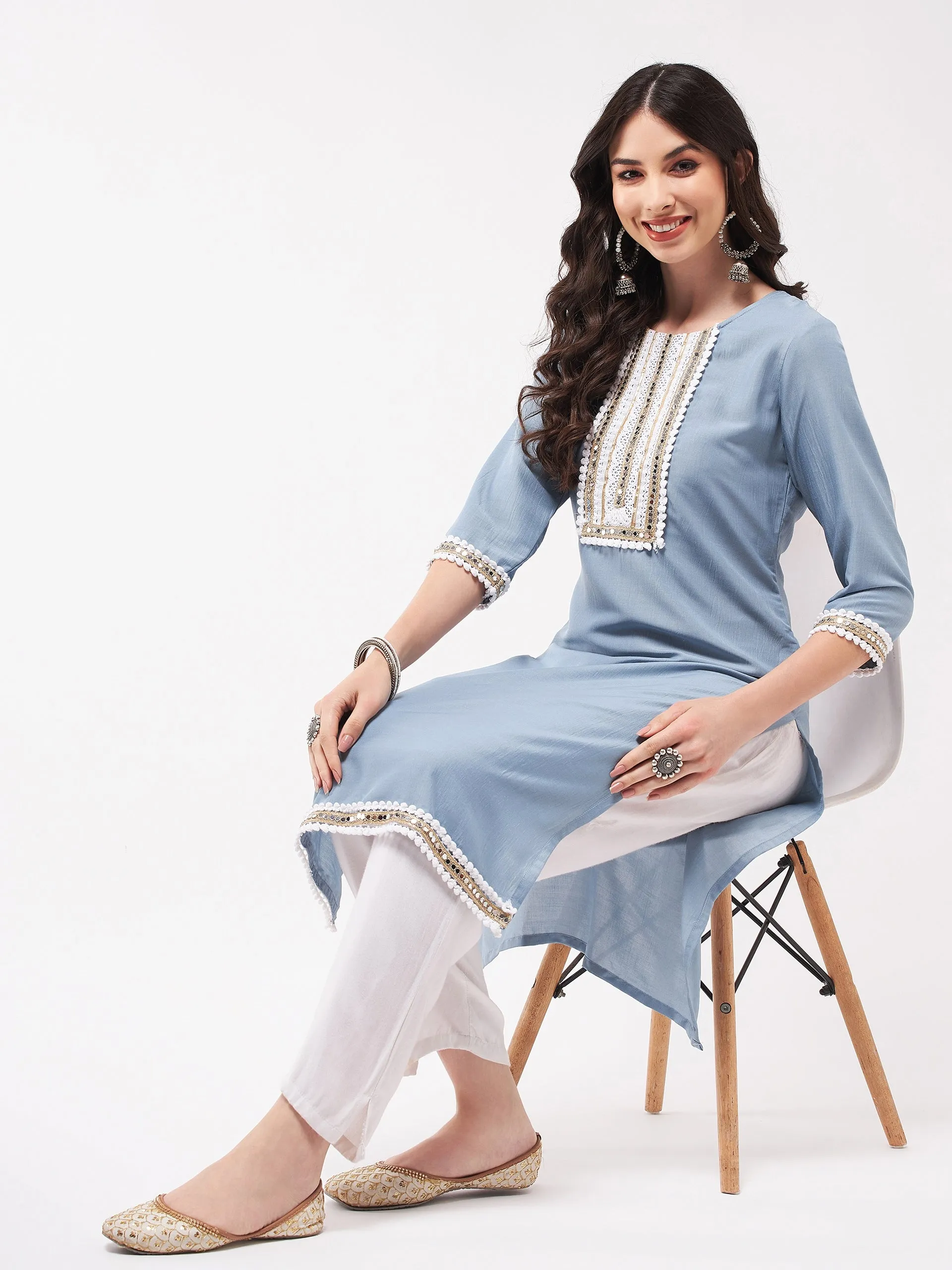 Festive White Embroidered Neck-Patch Kurta With Laces