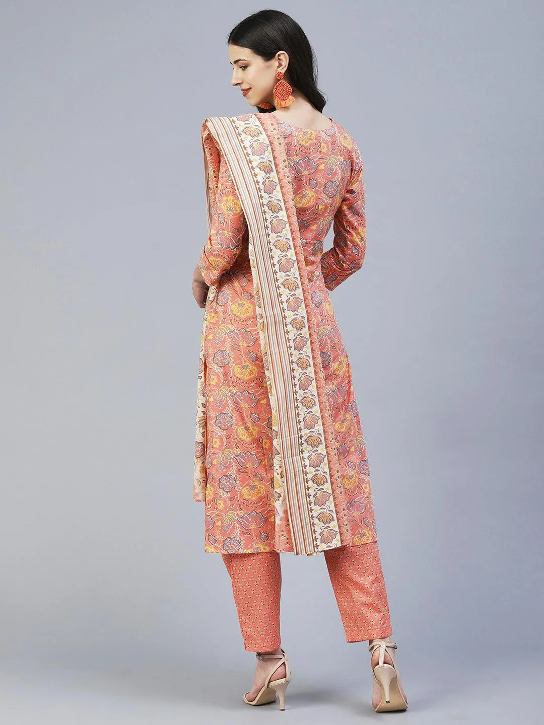 Floral Printed Resham Embroidered Kurta With Pants & Printed Dupatta - Peach