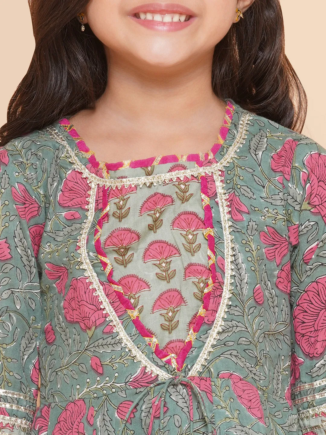 Girl's Green Printed Round Neck Kurta With Sharara - Bitiya By Bhama