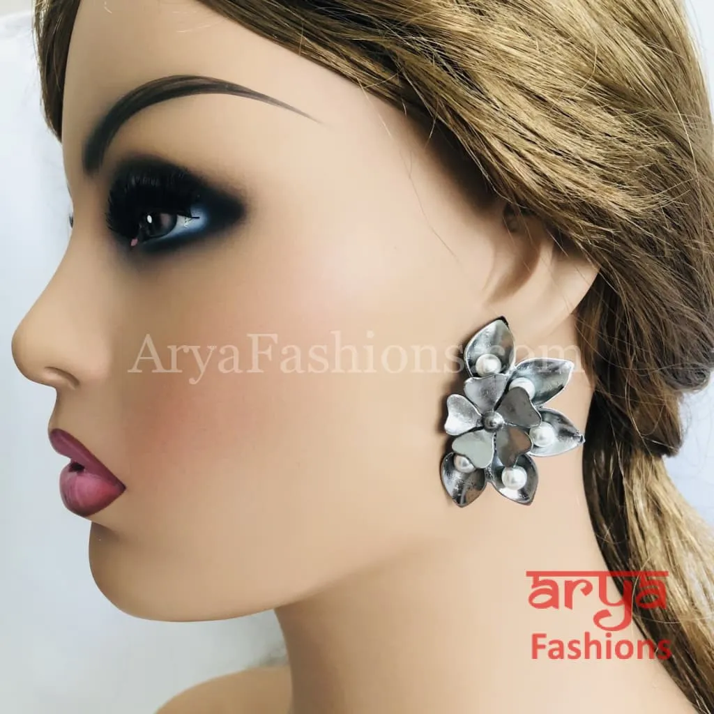 Gray Pearl Fusion Kundan Ethnic Earrings