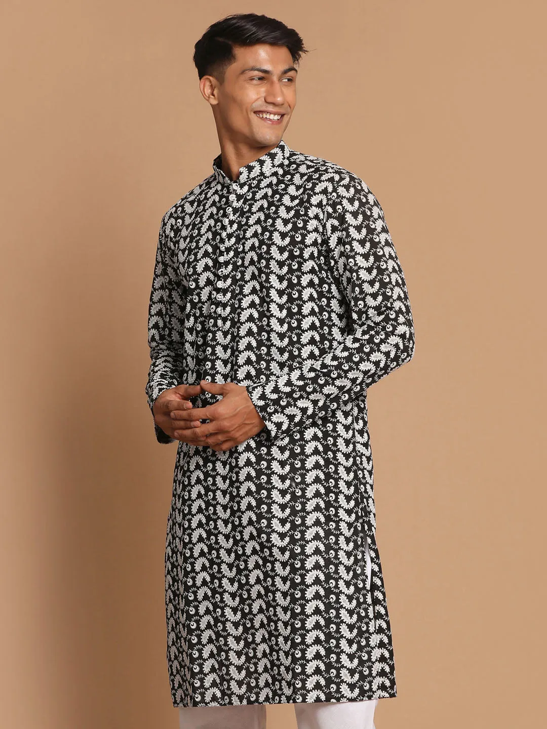 Jashvi Men Black Pure Cotton Chikankari Kurta