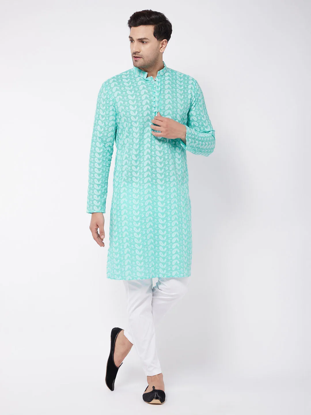 Men's Green And White Pure Cotton Kurta Pyjama Set - Vastramay