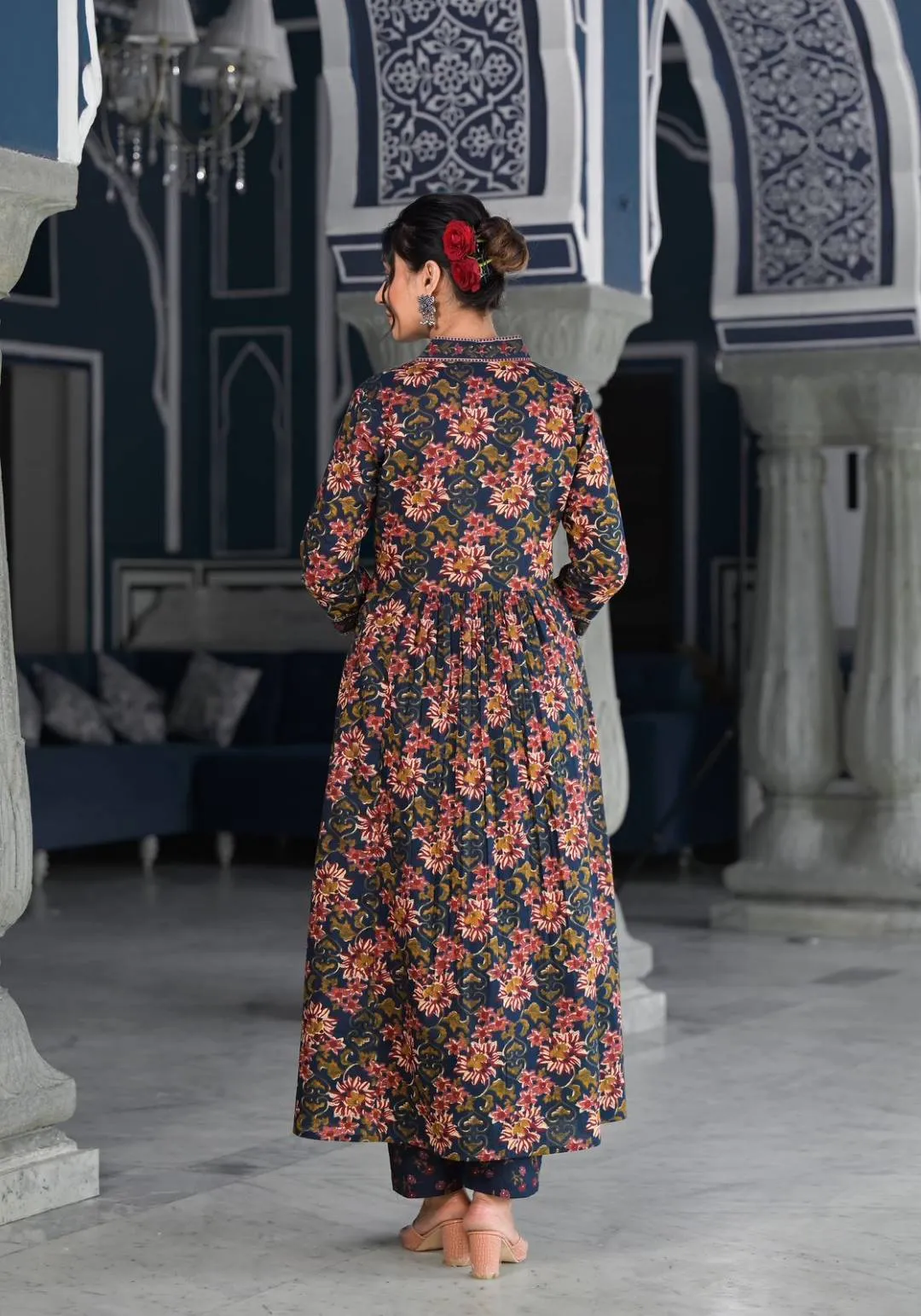 Varanga Women Navy Blue  Floral Printed V-Neck Mirror Embellished  Anarkali Kurta Paired Wirh Printed Bottom And Dupatta